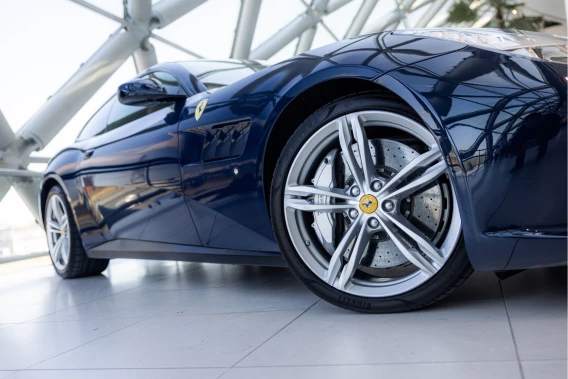 Ferrari GTC4Lusso