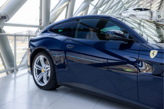 Ferrari GTC4Lusso