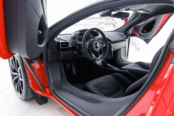 McLaren Artura