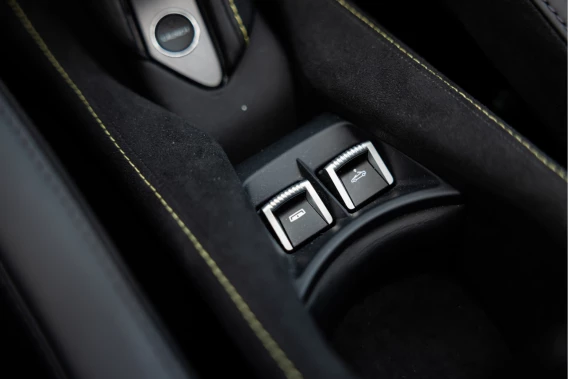 McLaren 720S Spider