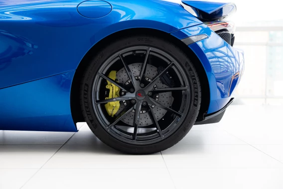 McLaren 720S Spider