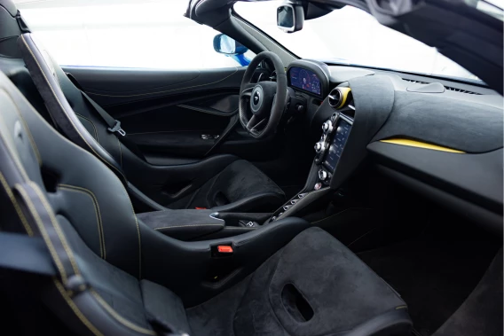 McLaren 720S Spider