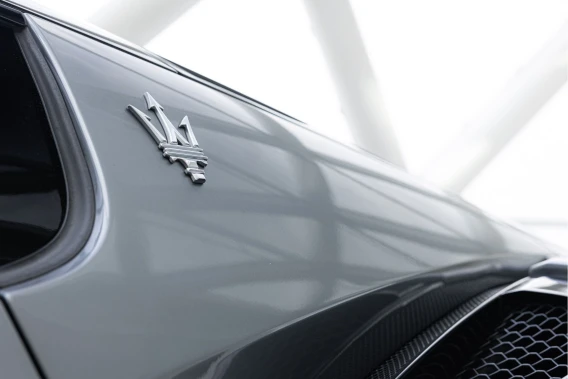 Maserati MC20