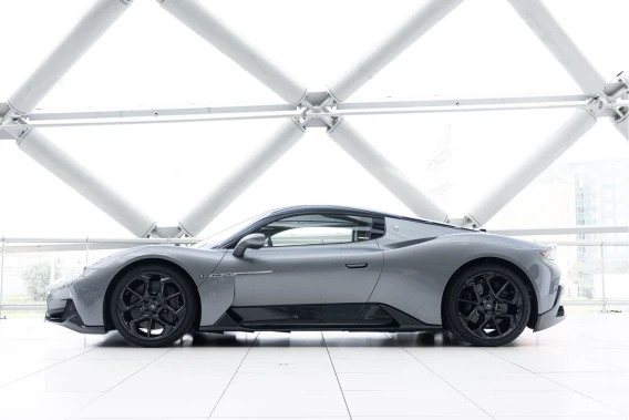 Maserati MC20