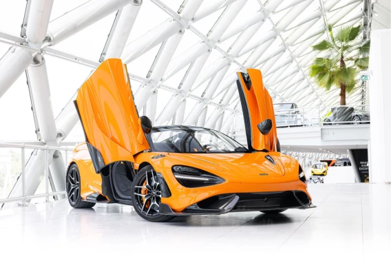 McLaren 765LT Spider