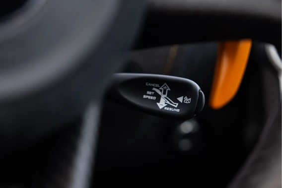 McLaren 765LT Spider