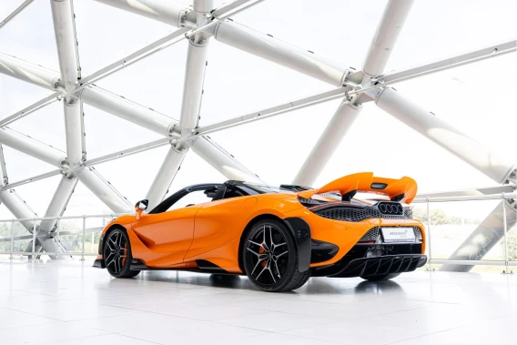 McLaren 765LT Spider