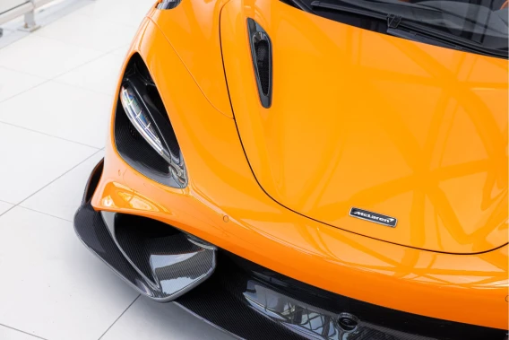 McLaren 765LT Spider