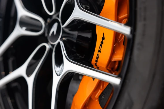 McLaren 765LT Spider