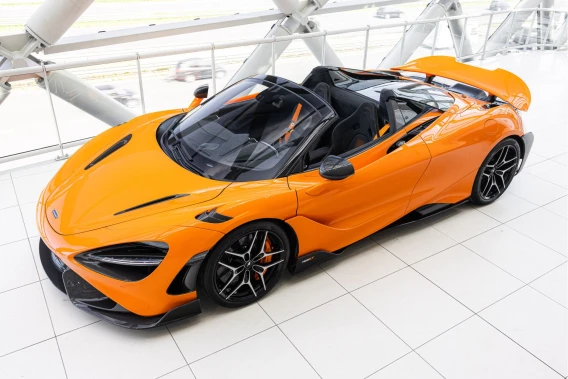 McLaren 765LT Spider