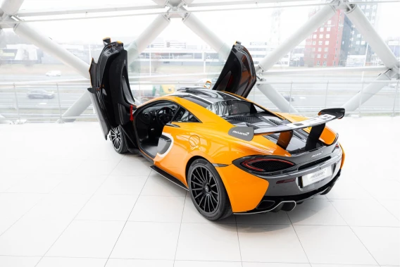 McLaren 620R