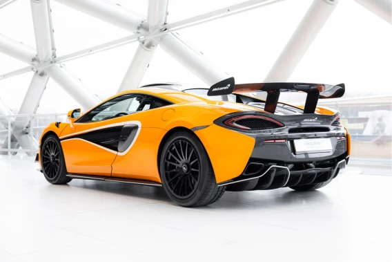 McLaren 620R