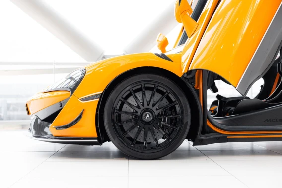 McLaren 620R