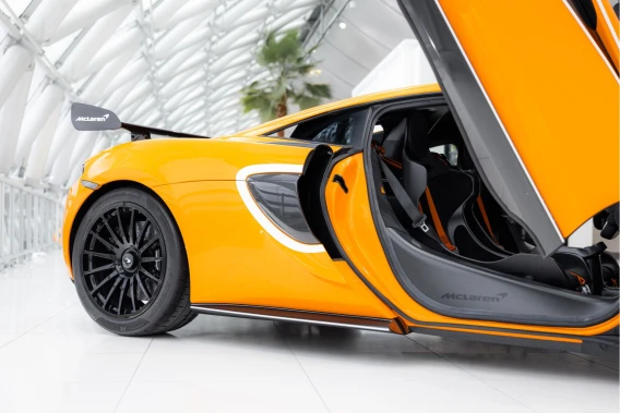McLaren 620R