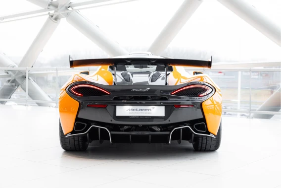 McLaren 620R