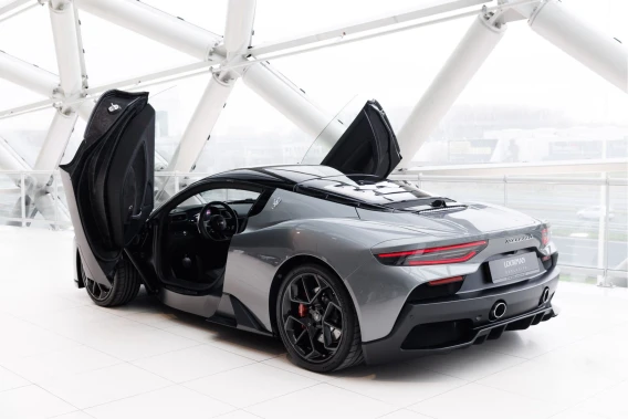 Maserati MC20