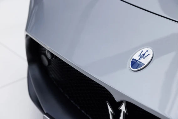Maserati MC20