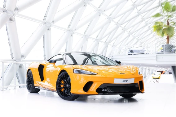 McLaren GT