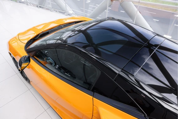 McLaren GT