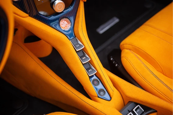 McLaren 750S