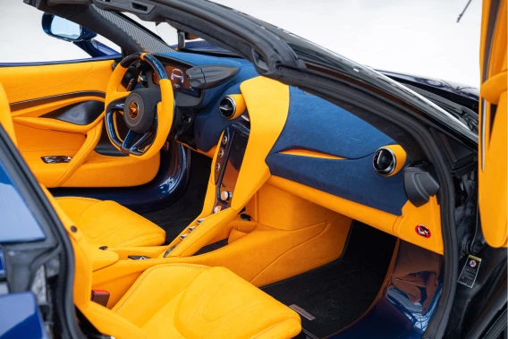 McLaren 750S
