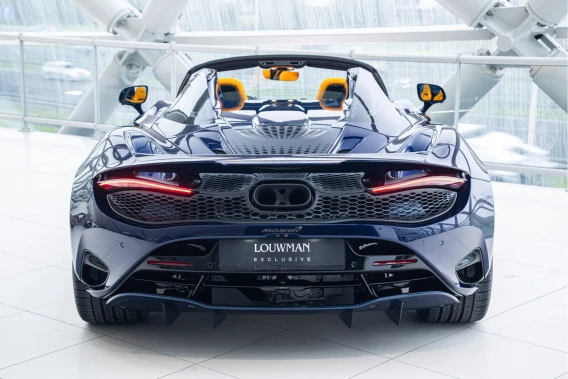 McLaren 750S