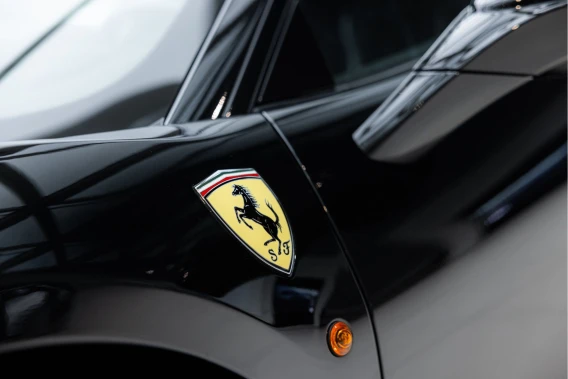 Ferrari 488