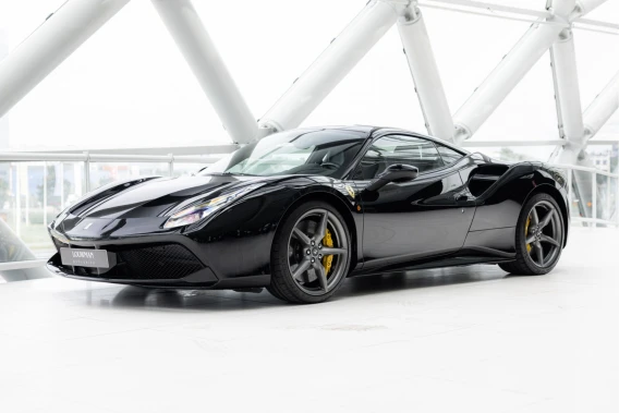 Ferrari 488