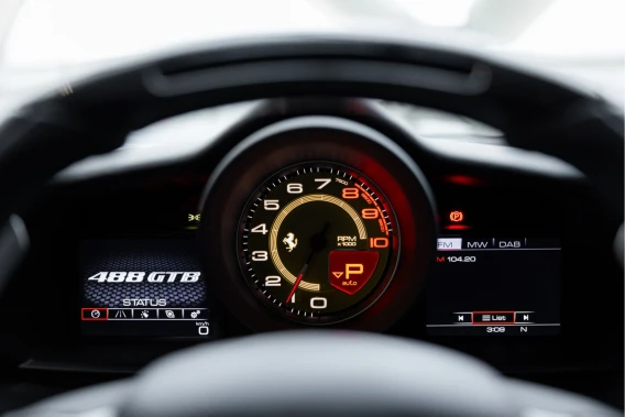Ferrari 488