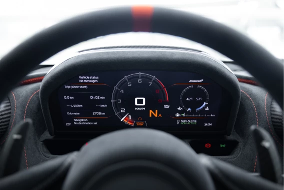 McLaren 765LT