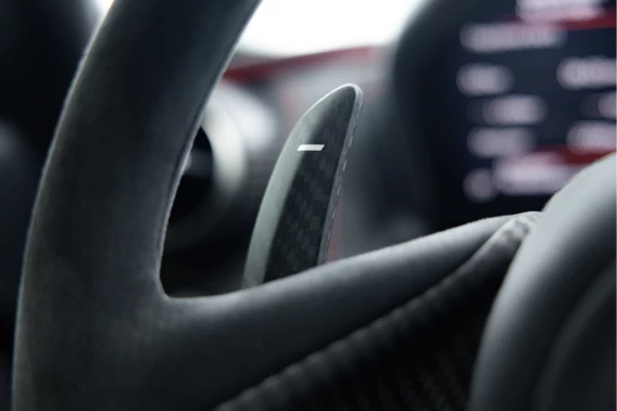 McLaren 765LT