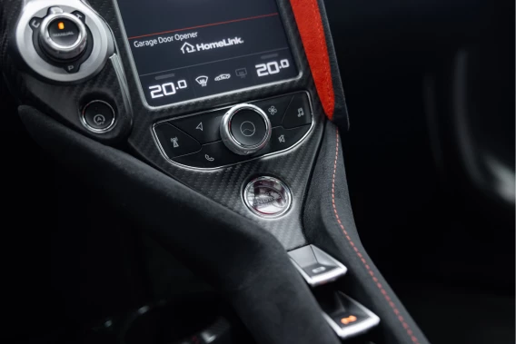 McLaren 765LT