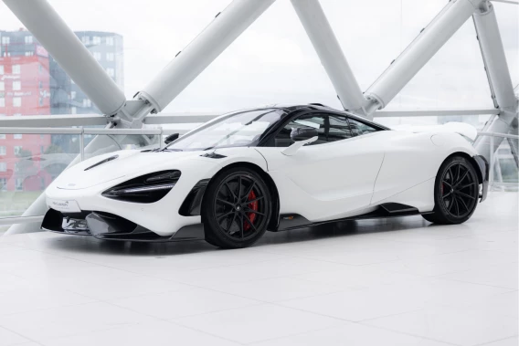 McLaren 765LT