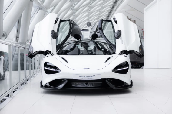 McLaren 765LT