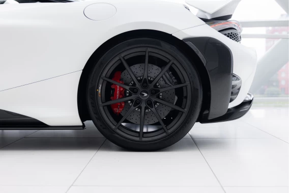 McLaren 765LT