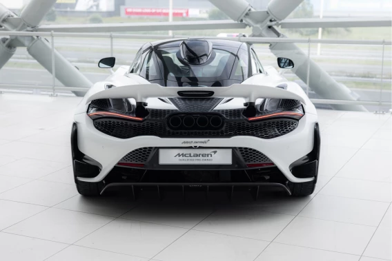 McLaren 765LT