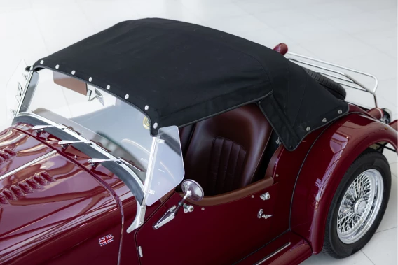 Morgan Plus 4