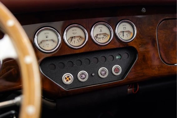 Morgan Plus 4