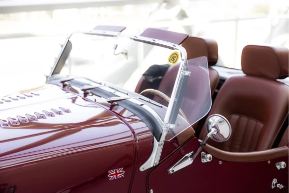 Morgan Plus 4