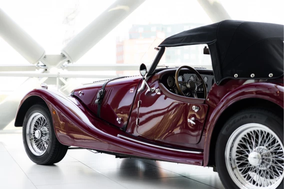 Morgan Plus 4