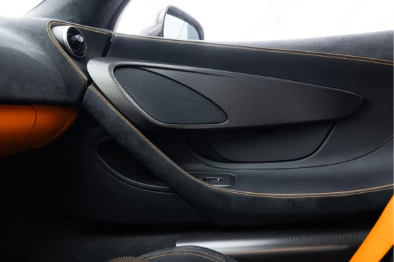 McLaren 570S