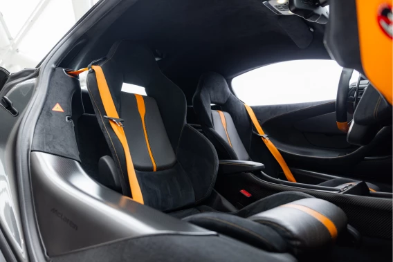 McLaren 570S