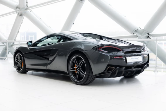 McLaren 570S