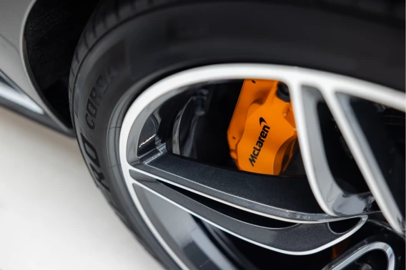 McLaren 570S