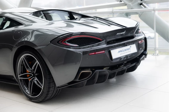 McLaren 570S