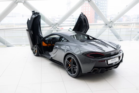 McLaren 570S