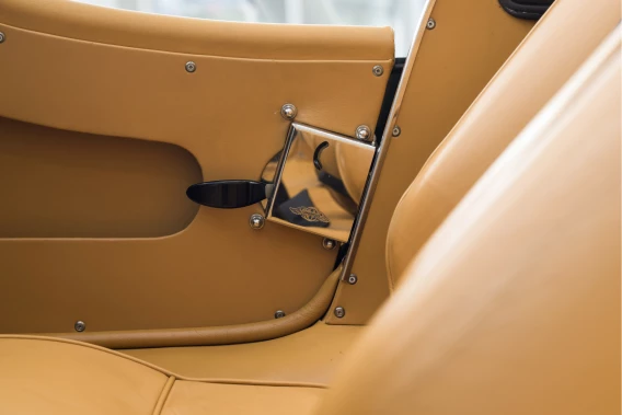 Morgan Plus 8