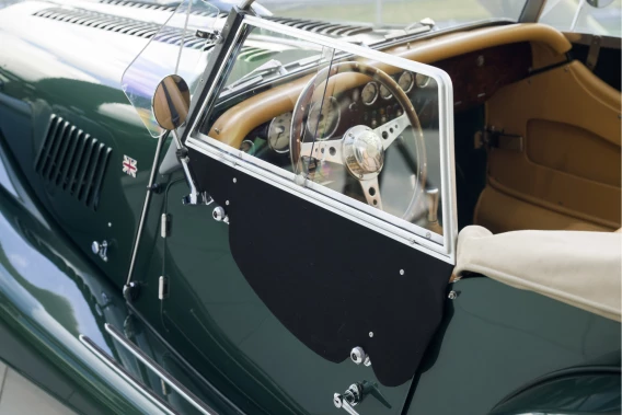 Morgan Plus 8