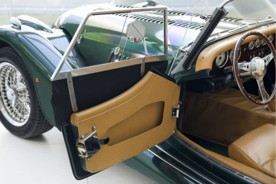 Morgan Plus 8