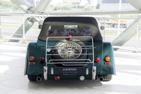 Morgan Plus 8